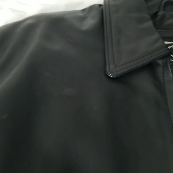 L - Jacket - Picture 4 of 13